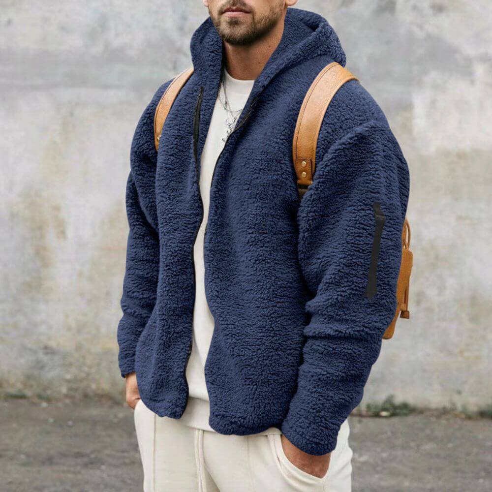 Marineblaue Teddy-Fleece-Kapuzenjacke, perfekt für kalte Tage.